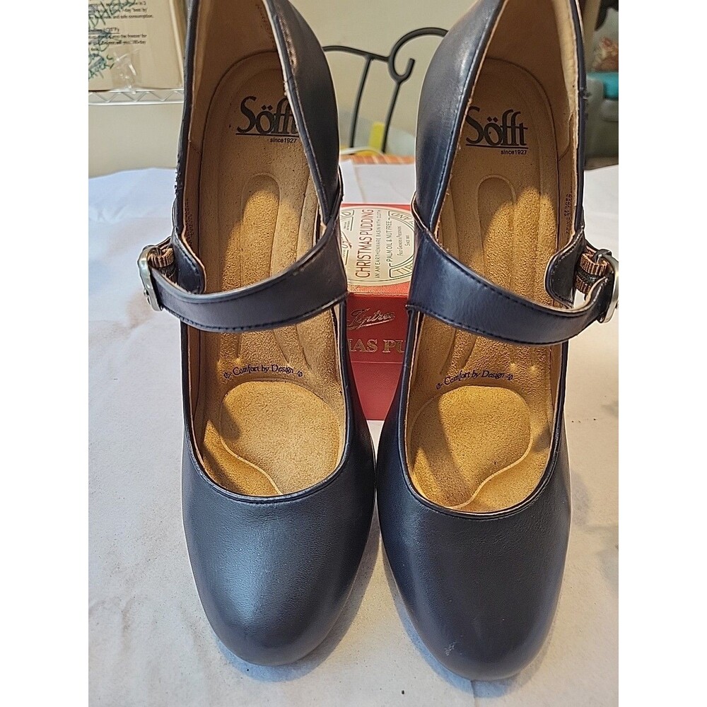 Sofft Women's 8.5 Dark Blue 3 Inch Heels, Exc Cond, Leather